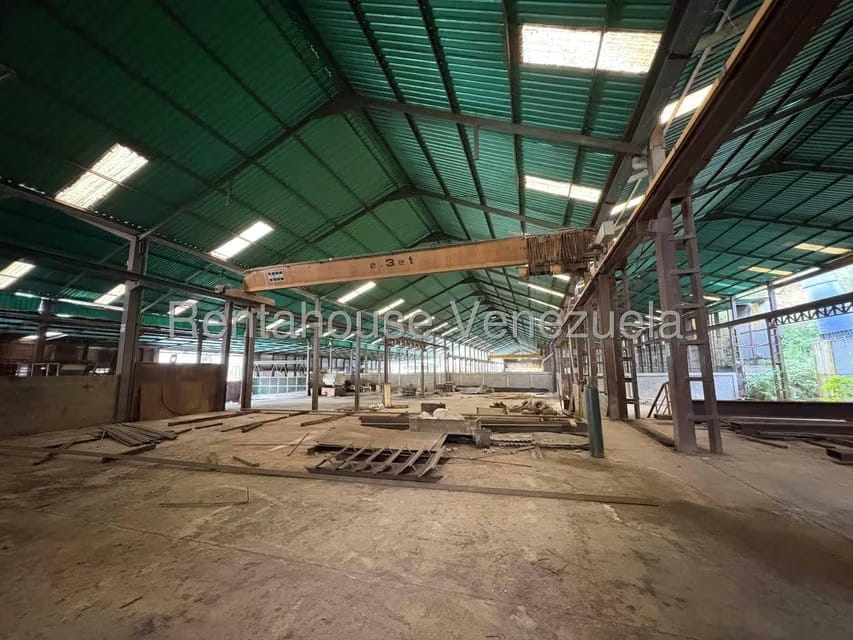 Comercial (Galpon - Deposito) en Venta en Mariche, Distrito Metropolitano - 67