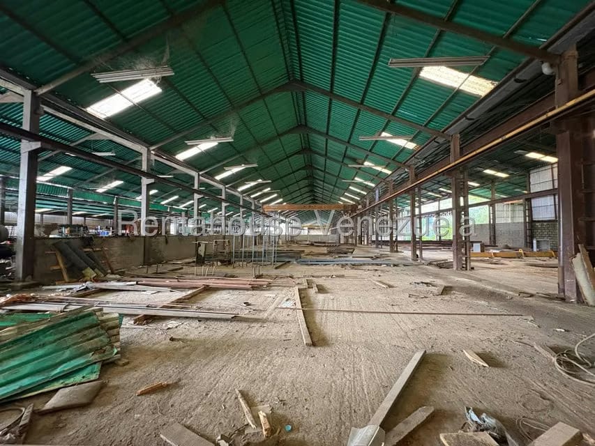 Comercial (Galpon - Deposito) en Venta en Mariche, Distrito Metropolitano - 69