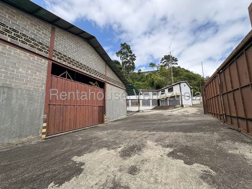 Comercial (Galpon - Deposito) en Venta en Mariche, Distrito Metropolitano - 8