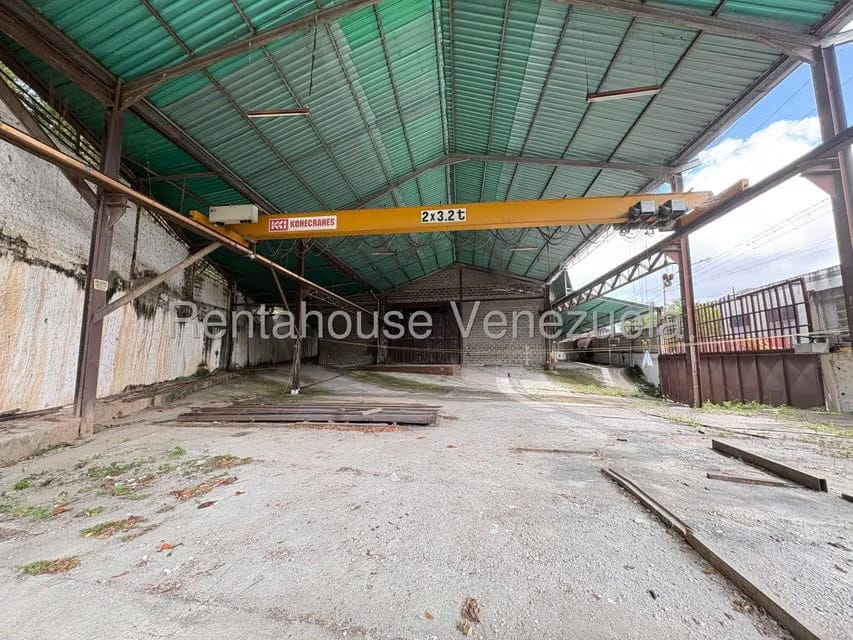 Comercial (Galpon - Deposito) en Venta en Mariche, Distrito Metropolitano - 71