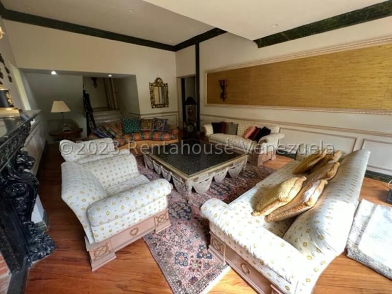 Casa (Multipes Niveles) en Venta en Alto Hatillo, Distrito Metropolitano - 37