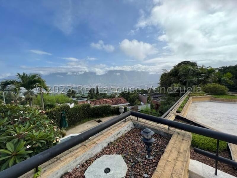 Casa (Multipes Niveles) en Venta en Alto Hatillo, Distrito Metropolitano - 55