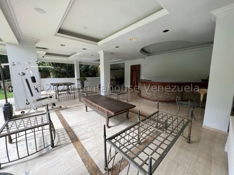 Casa (Multipes Niveles) en Venta en Alto Hatillo, Distrito Metropolitano - 56
