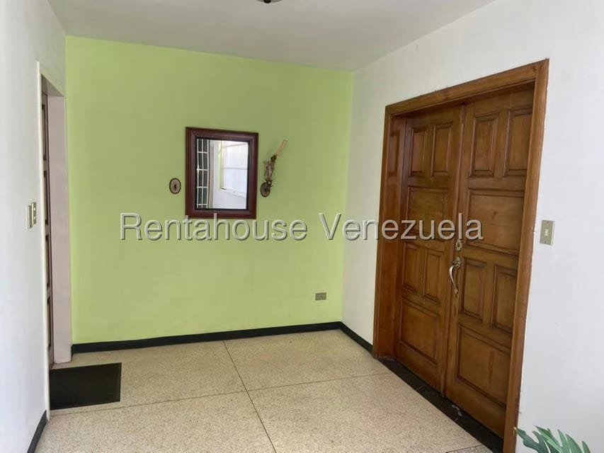 Apartamento (1 Nivel) en Venta en Los Palos Grandes, Distrito Metropolitano - 16