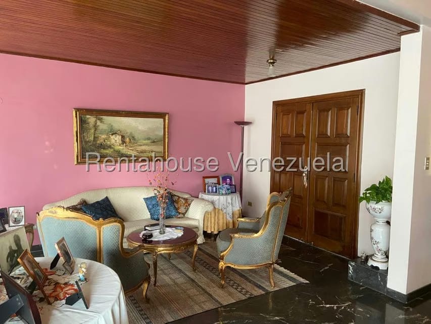 Apartamento (1 Nivel) en Venta en Los Palos Grandes, Distrito Metropolitano - 3