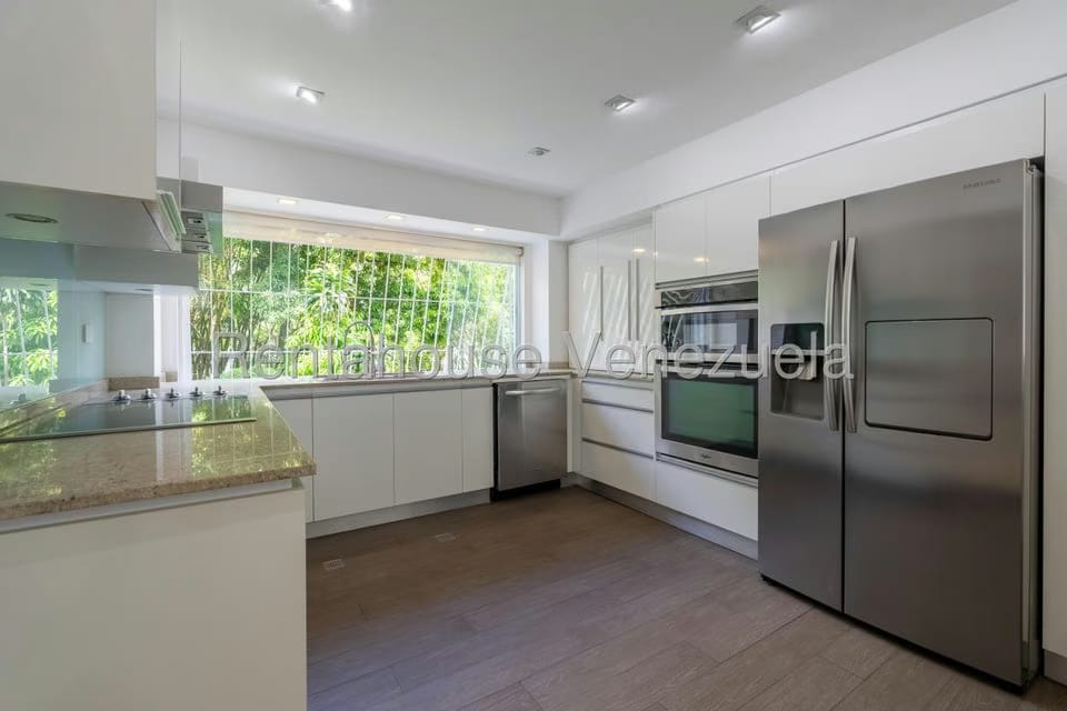Apartamento (1 Nivel) en Venta en La Castellana, Distrito Metropolitano - 12