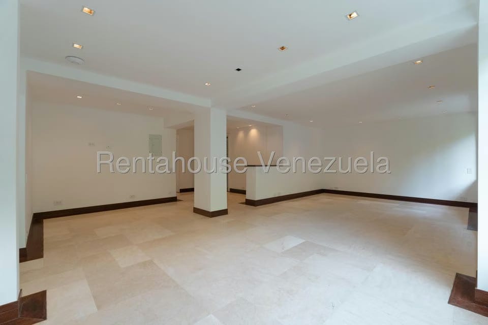 Apartamento (1 Nivel) en Venta en La Castellana, Distrito Metropolitano - 6