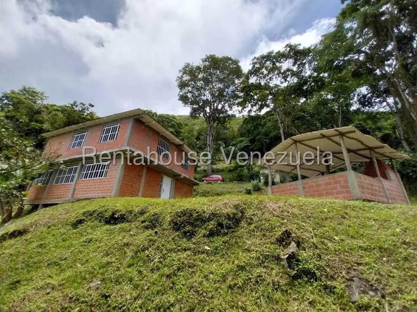 Casa (Casas de Campo) en Venta en Parcelamiento El Prado, Miranda - 15