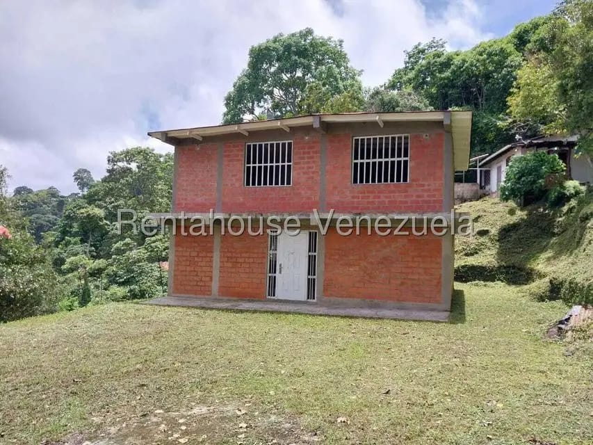 Casa (Casas de Campo) en Venta en Parcelamiento El Prado, Miranda - 3