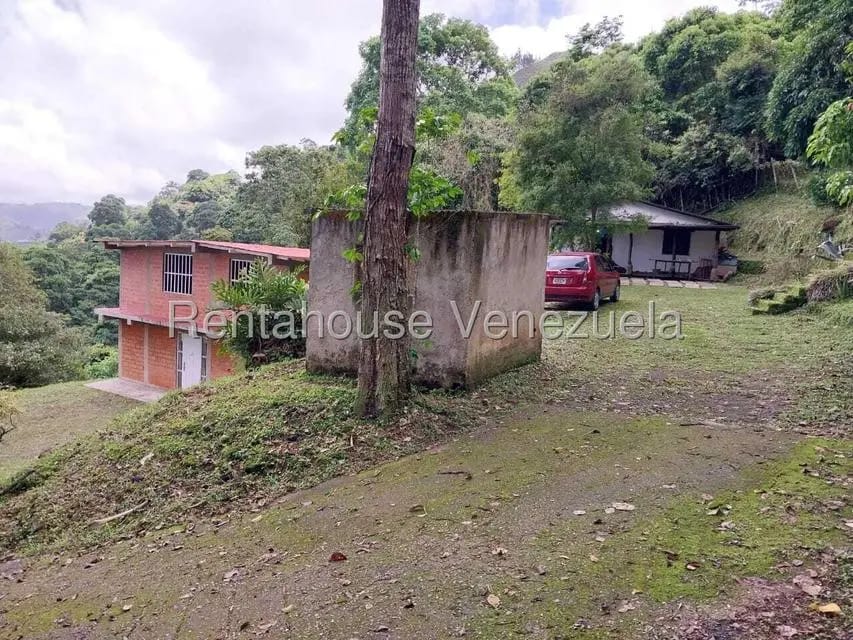 Casa (Casas de Campo) en Venta en Parcelamiento El Prado, Miranda - 26