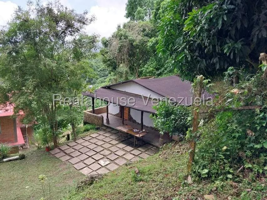 Casa (Casas de Campo) en Venta en Parcelamiento El Prado, Miranda - 41