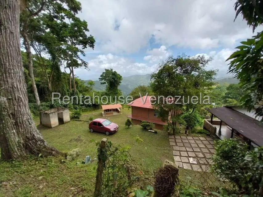 Casa (Casas de Campo) en Venta en Parcelamiento El Prado, Miranda - 45