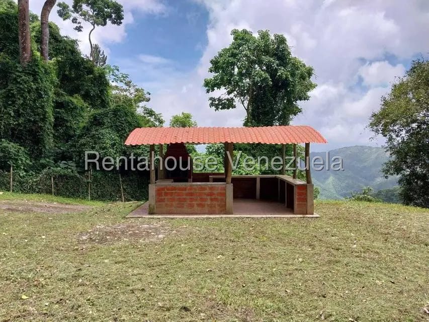 Casa (Casas de Campo) en Venta en Parcelamiento El Prado, Miranda - 6