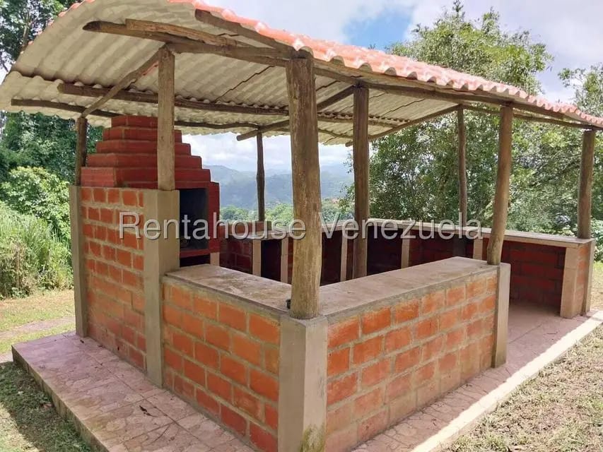 Casa (Casas de Campo) en Venta en Parcelamiento El Prado, Miranda - 8