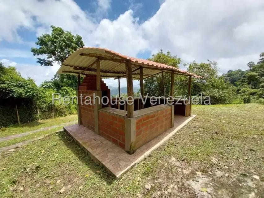 Casa (Casas de Campo) en Venta en Parcelamiento El Prado, Miranda - 9