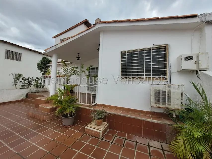 Casa (1 Nivel) en Venta en Prados del Golf, Lara