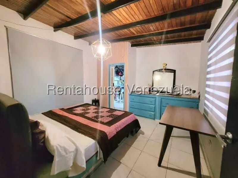 Casa (1 Nivel) en Venta en Prados del Golf, Lara - 14