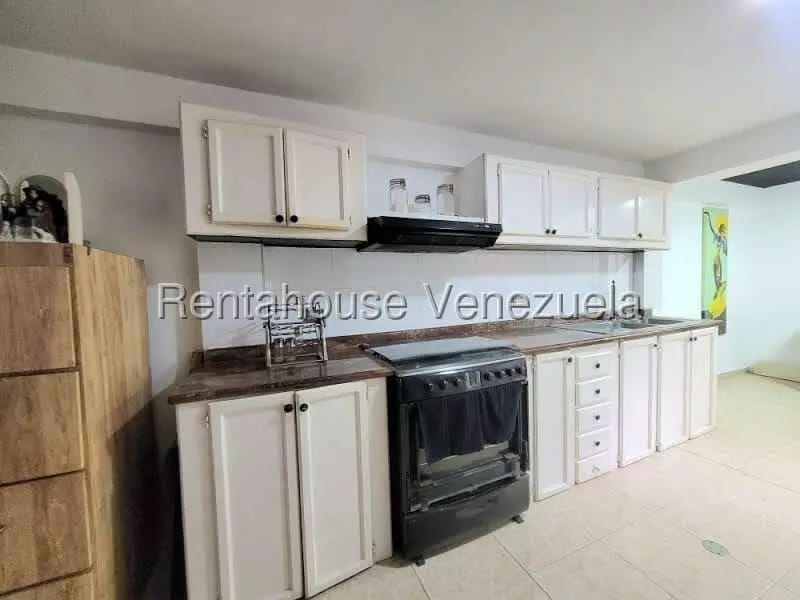 Casa (1 Nivel) en Venta en Prados del Golf, Lara - 9