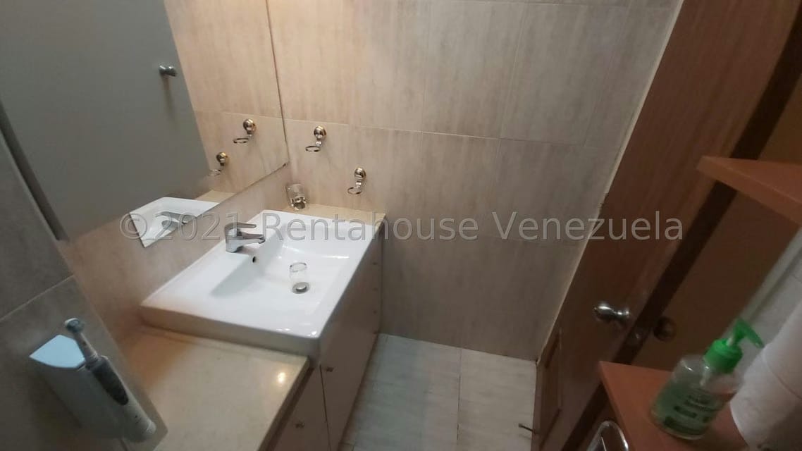 Apartamento (1 Nivel) en Venta en Macaracuay, Distrito Metropolitano - 26