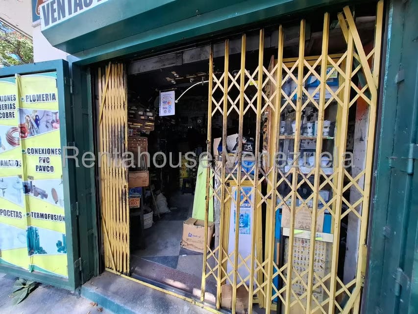 Comercial (Local Comercial) en Alquiler en Las Acacias, Distrito Metropolitano - 4