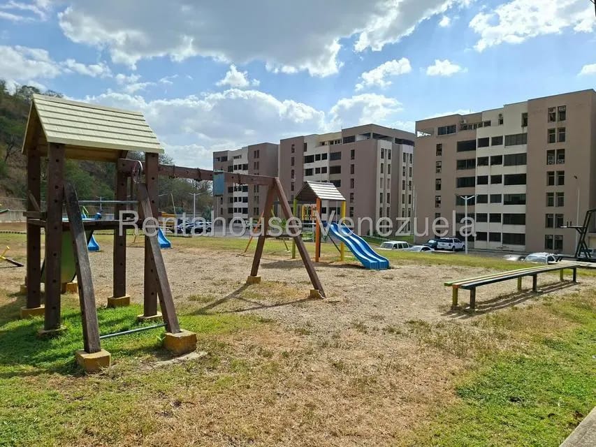 Apartamento (1 Nivel) en Venta en Santa Rosalia, Aragua - 36