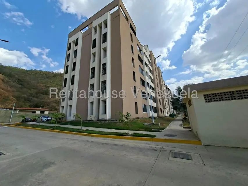 Apartamento (1 Nivel) en Venta en Santa Rosalia, Aragua - 37
