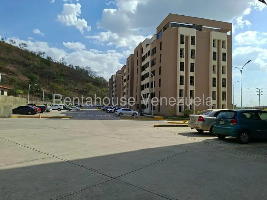 Apartamento (1 Nivel) en Venta en Santa Rosalia, Aragua - 41