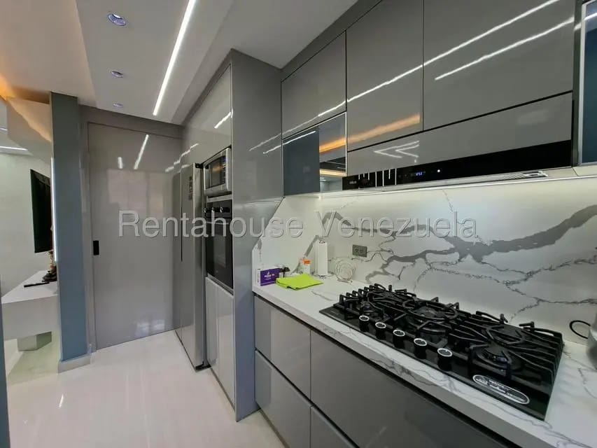 Apartamento (1 Nivel) en Venta en Santa Rosalia, Aragua - 10