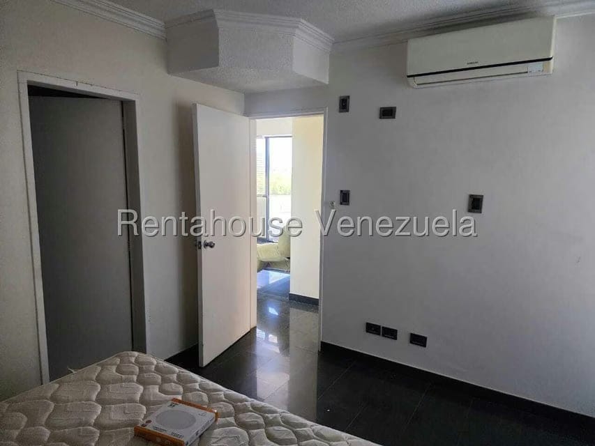 Apartamento (1 Nivel) en Venta en Puerto Encantado, Miranda - 11