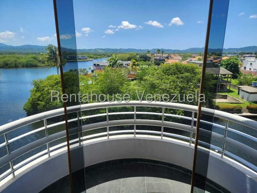 Apartamento (1 Nivel) en Venta en Puerto Encantado, Miranda - 17