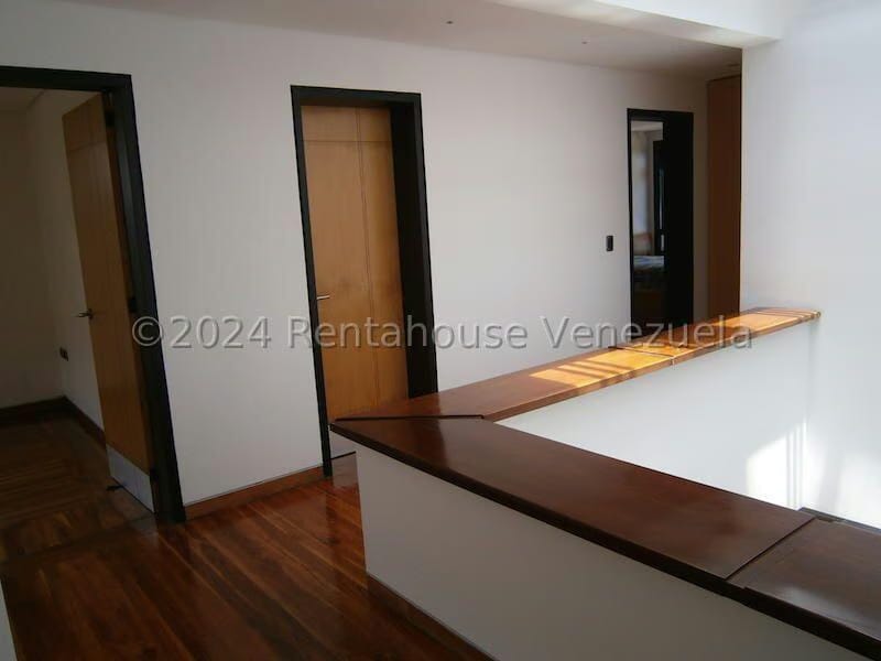 Casa (Multipes Niveles) en Venta en Club de Campo, Miranda - 26