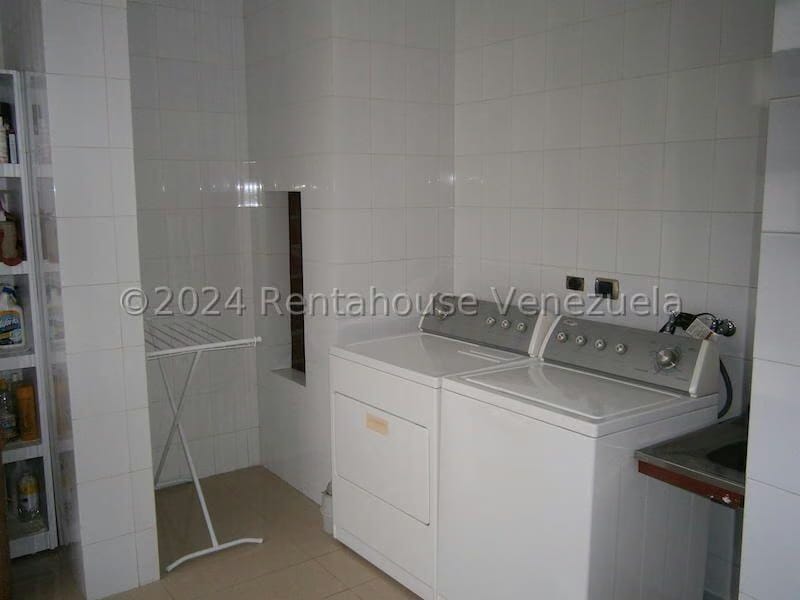 Casa (Multipes Niveles) en Venta en Club de Campo, Miranda - 62