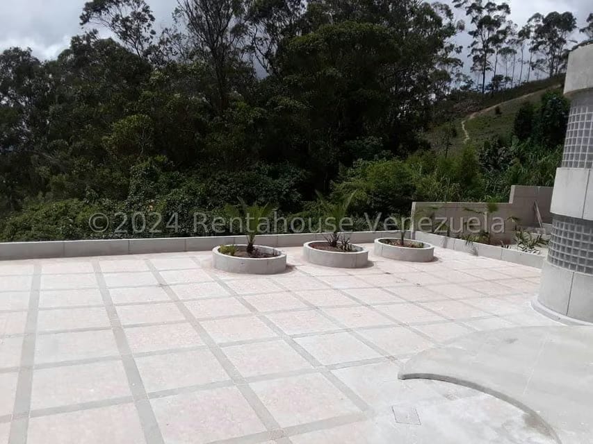 Casa (Multipes Niveles) en Venta en Club de Campo, Miranda - 80