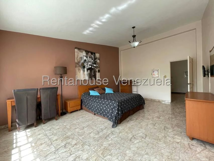 Casa (Duplex) en Venta en Miranda, Distrito Metropolitano - 29