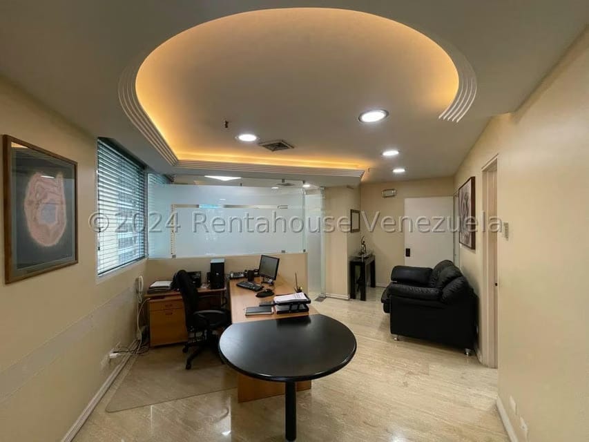 Comercial (Local Comercial) en Venta en El Rosal, Distrito Metropolitano - 14