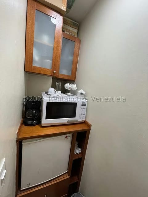 Comercial (Local Comercial) en Venta en El Rosal, Distrito Metropolitano - 18
