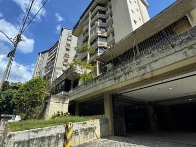En Venta Apartamento Tipo PentHouse En Santa Inès