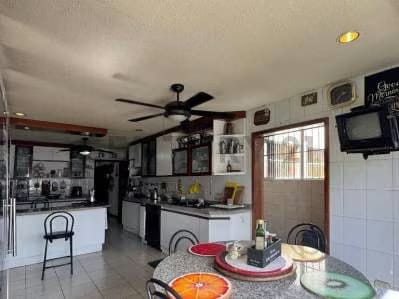 En Venta Apartamento Tipo PentHouse En Santa Inès - 6