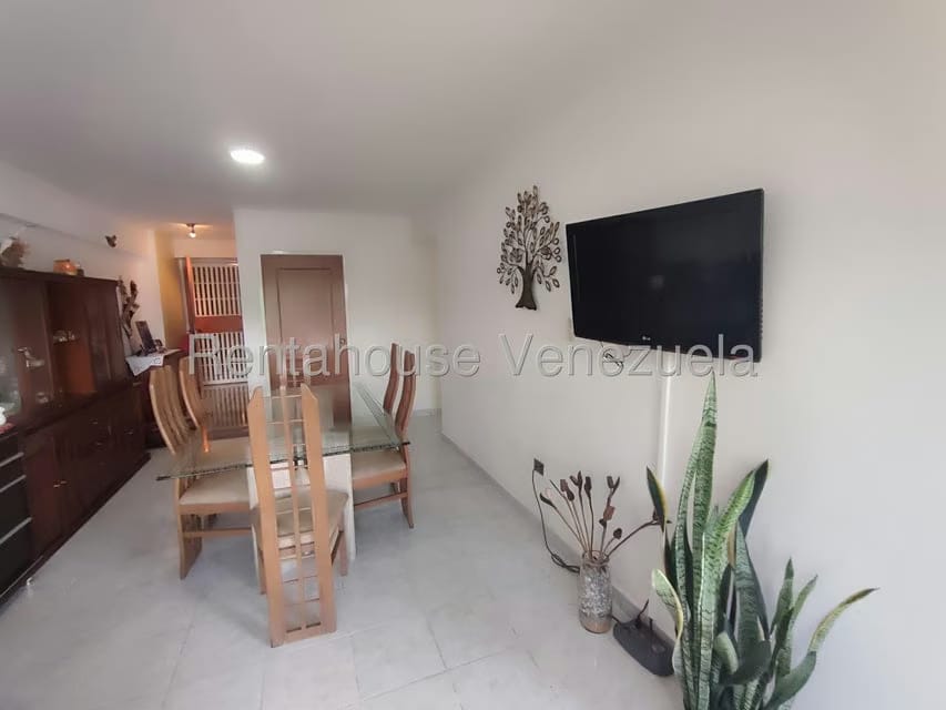 Apartamento (1 Nivel) en Alquiler en Las Chimeneas, Carabobo - 16