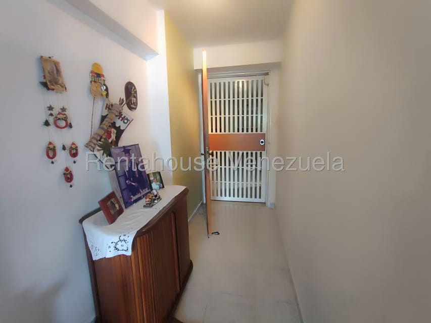 Apartamento (1 Nivel) en Alquiler en Las Chimeneas, Carabobo - 4