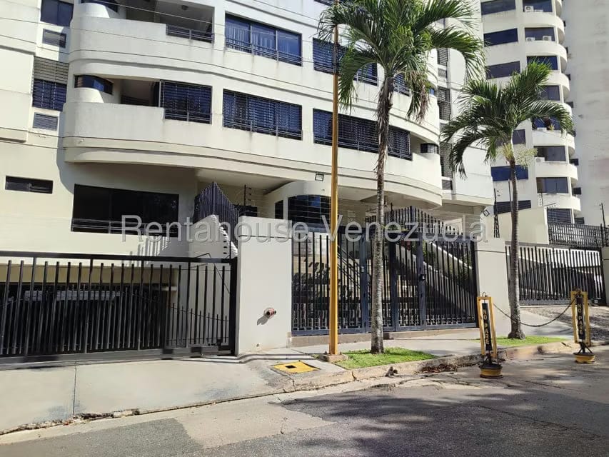 Apartamento (1 Nivel) en Alquiler en Las Chimeneas, Carabobo - 58