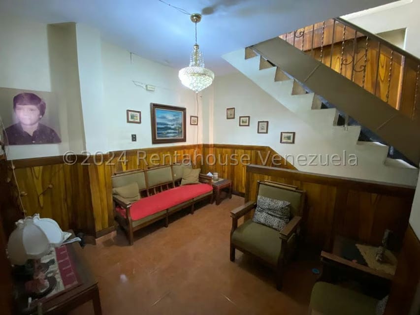 Casa (Multipes Niveles) en Venta en Catia, Distrito Metropolitano - 11