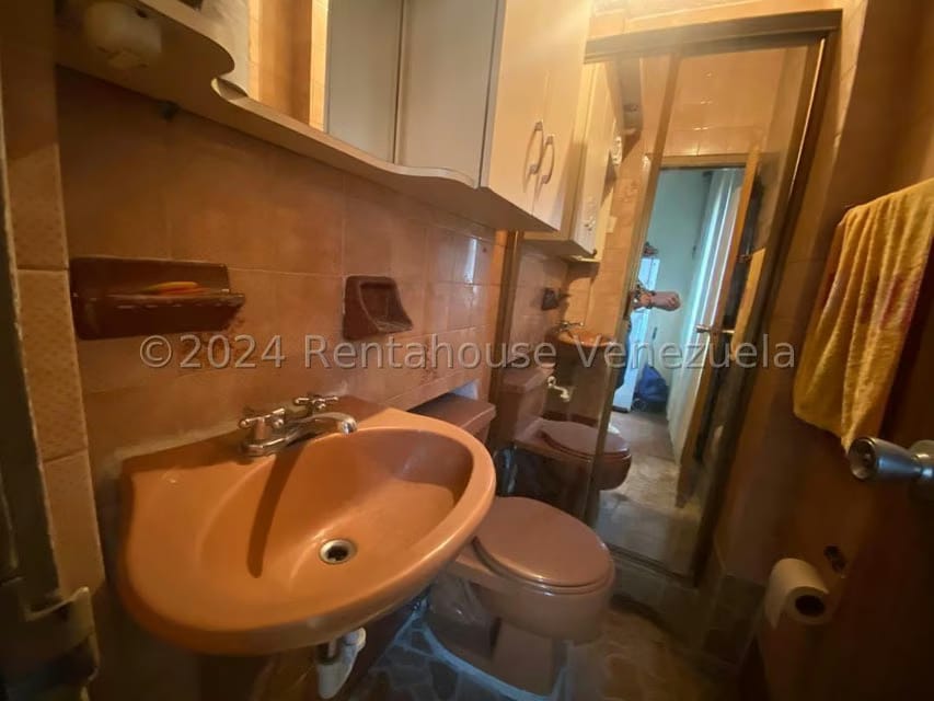 Casa (Multipes Niveles) en Venta en Catia, Distrito Metropolitano - 30
