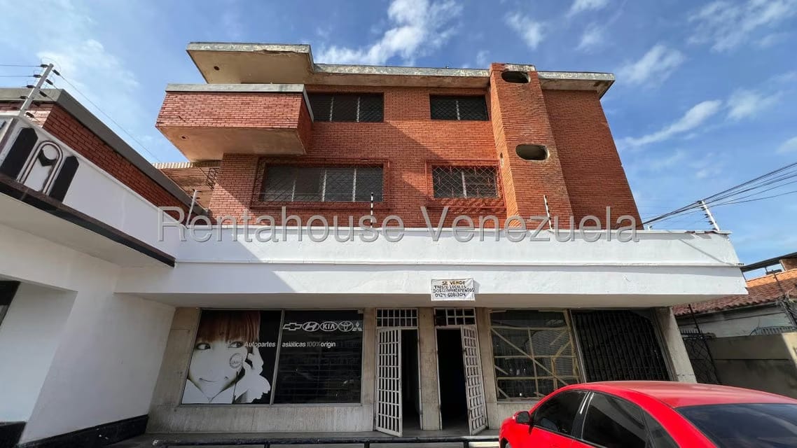 Comercial (Edificio) en Venta en La Limpia, Zulia