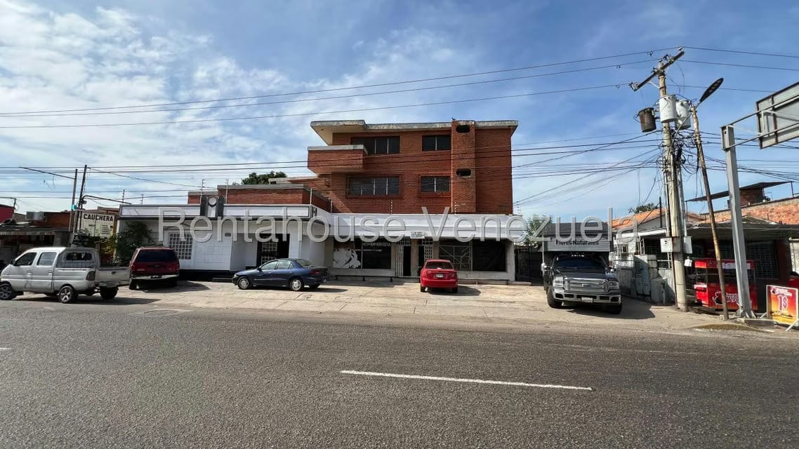 Comercial (Edificio) en Venta en La Limpia, Zulia - 2