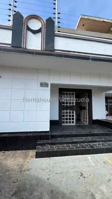 Comercial (Edificio) en Venta en La Limpia, Zulia - 31