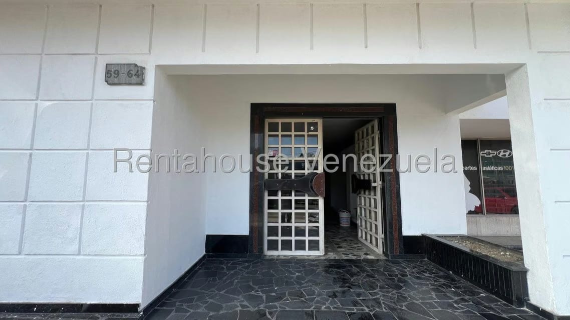 Comercial (Edificio) en Venta en La Limpia, Zulia - 37