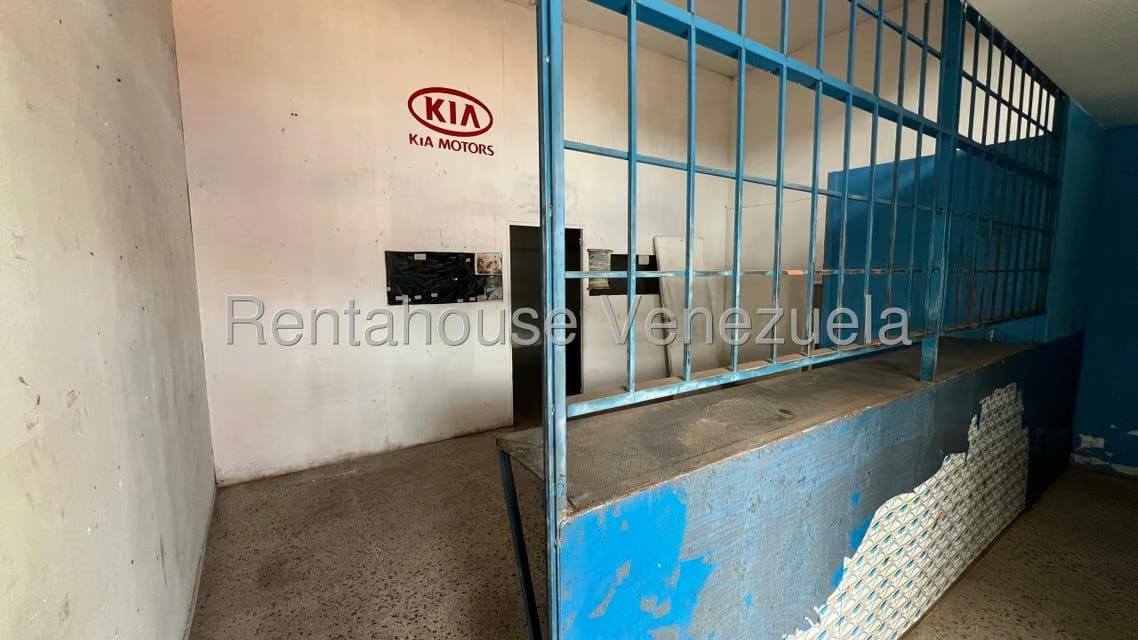 Comercial (Edificio) en Venta en La Limpia, Zulia - 41