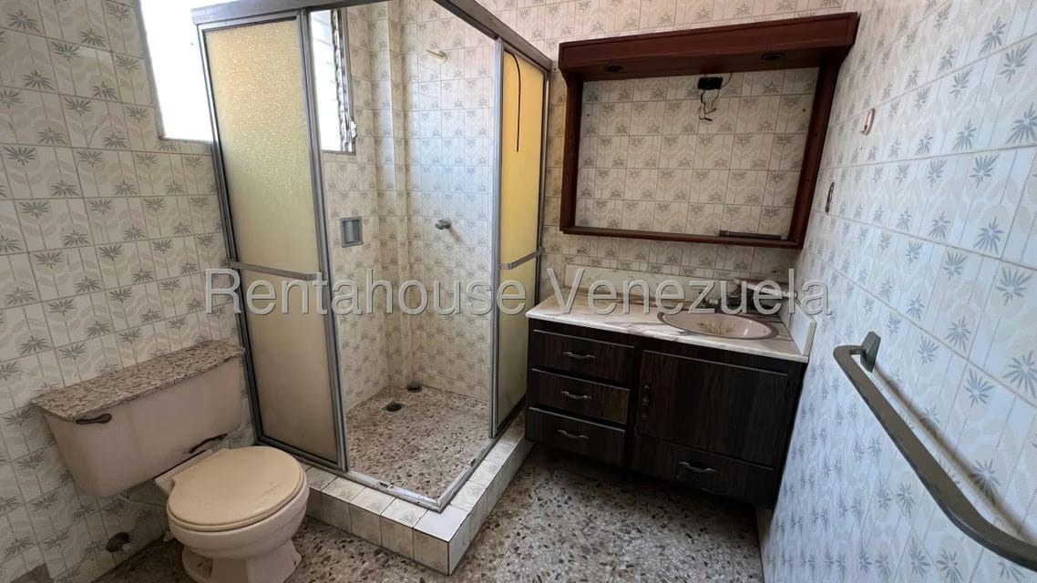 Comercial (Edificio) en Venta en La Limpia, Zulia - 43