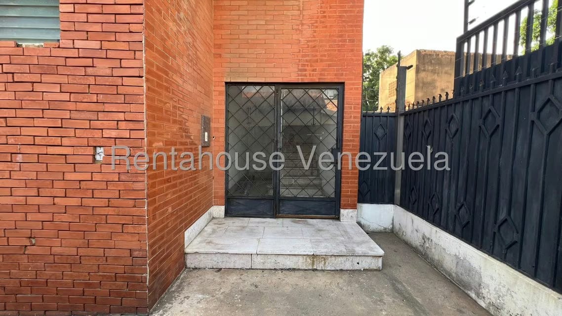 Comercial (Edificio) en Venta en La Limpia, Zulia - 44
